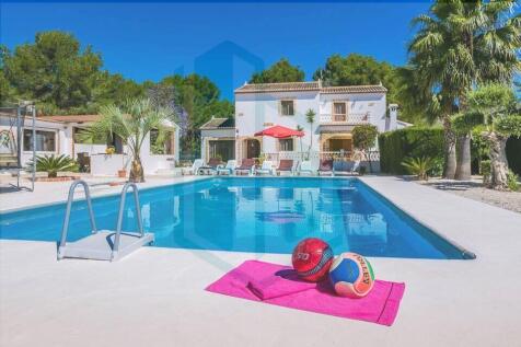 Property Image 1