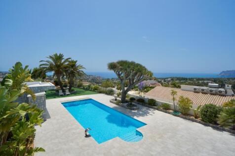 Property Image 4