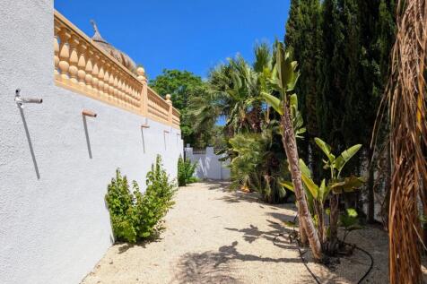 Property Image 40