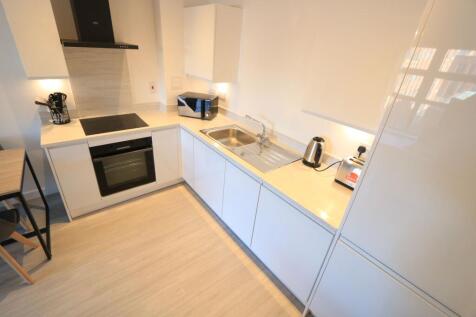 Lounge / Diner / Kit