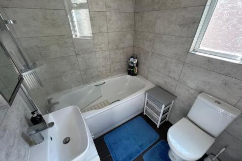 Modern Bathroom