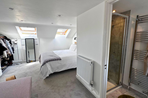 Bedroom 3 &amp; En-suite