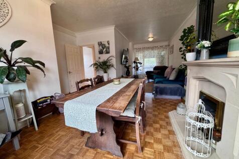 Lounge / Diner