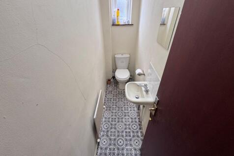 Communal WC 3