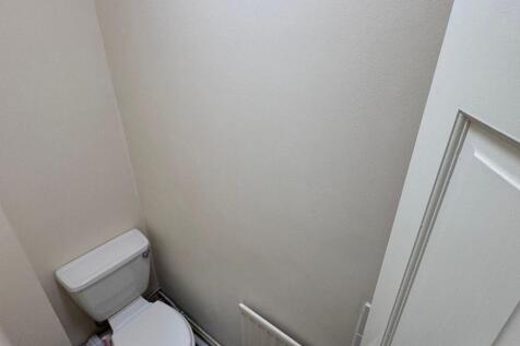 Communal WC 1