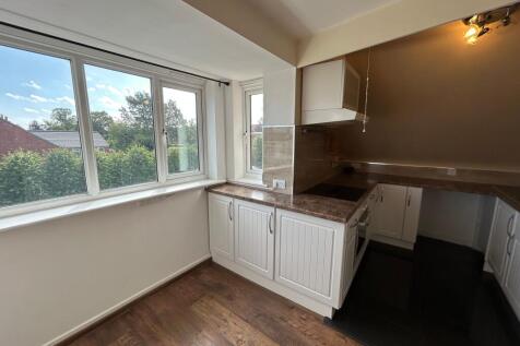 Lounge / Din / Kitchen