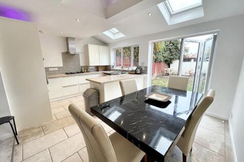Kitchen / Diner