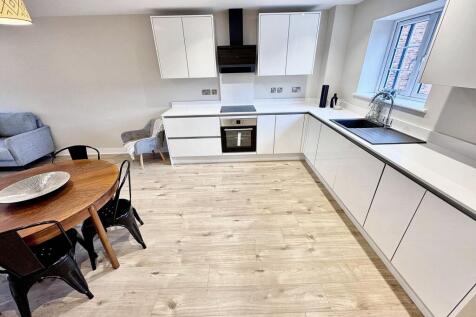 Lounge / Diner / Kitchen