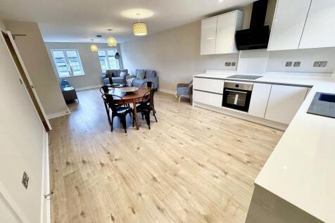Lounge / Diner / Kitchen