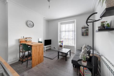 Open Plan Kitchen/Living