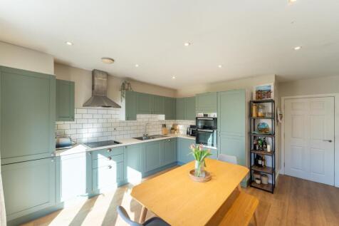 Kitchen/Dining/Family