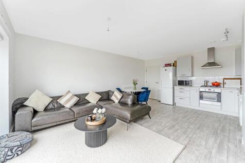 Open Plan Living/Kitchen