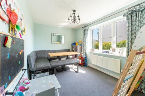 Dining Room / Play Area