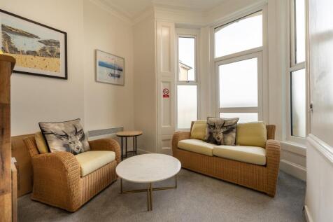 Communal Lounge