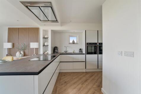 Open Plan Kitchen/Living