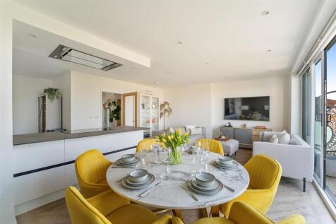 Open Plan Kitchen/Living