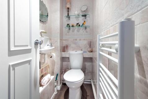 5 Rochester Close 47.jpg