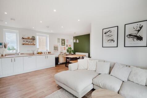 Open Plan Living/Kitchen