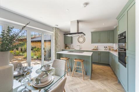 Kitchen/Dining/Family