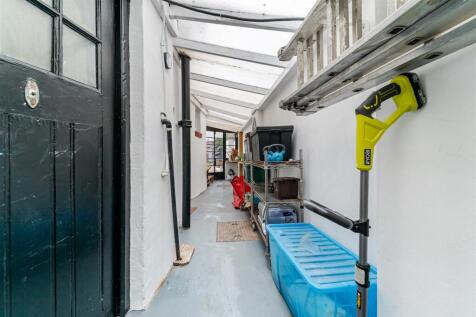 Lean-To