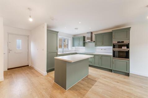 Kitchen/Dining/Family