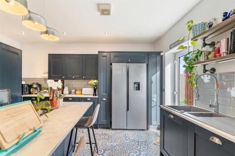 Kitchen/Dining/Family