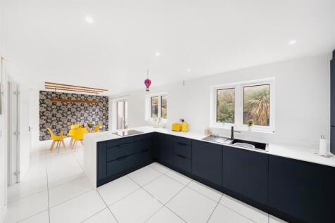 Kitchen/Dining/Family