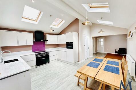Open Plan Kitchen Diner
