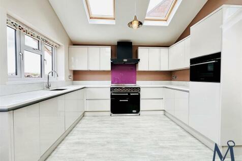 Open Plan Kitchen Diner