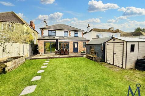 Large Rear Garden