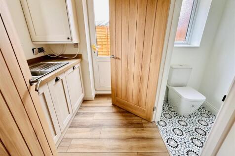Ground Floor WC