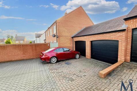 Single Garage