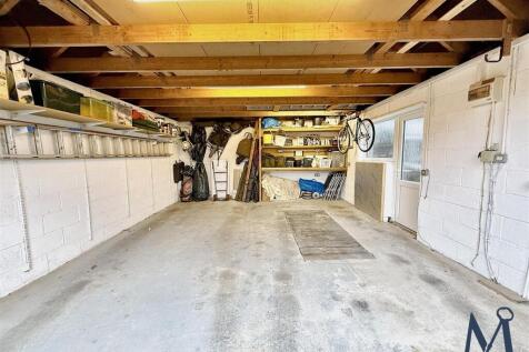 Double Garage