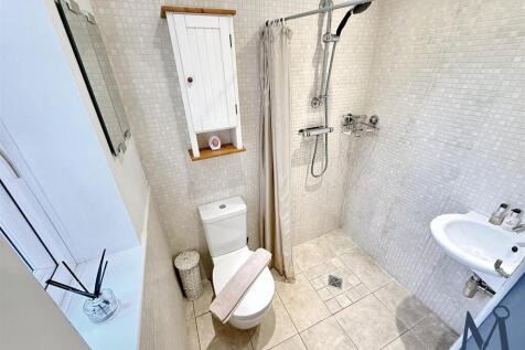 En-Suite Two