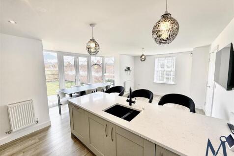 Open Plan Living Kitchen Diner