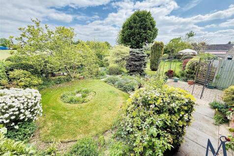 Substantial Rear Garden