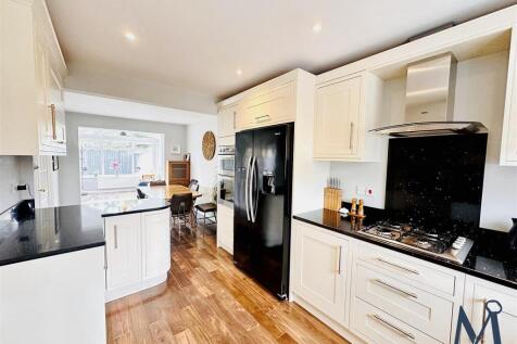 Open Plan Kitchen