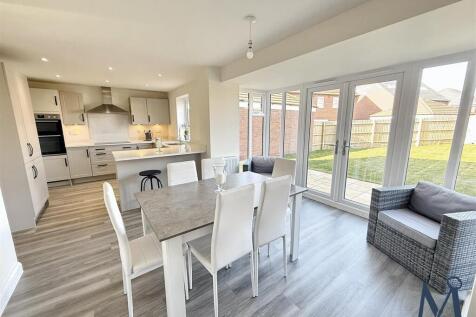 Open Living Kitchen Diner