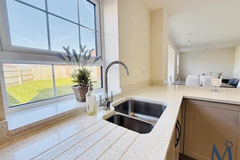 Open Living Kitchen Diner