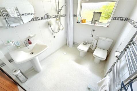 Shower/Wet Room
