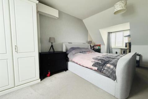 Masters Bedroom