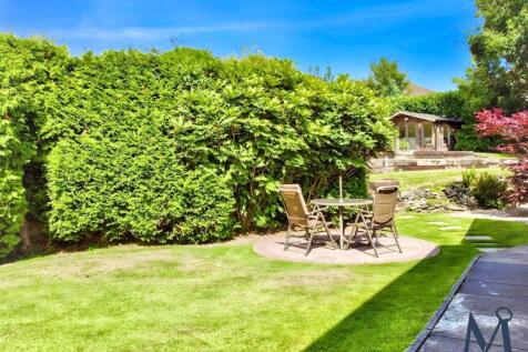 Substantial Rear Garden