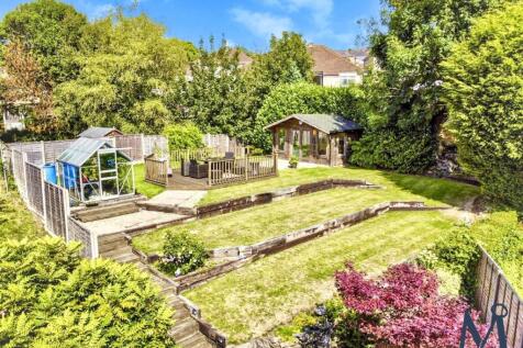 Substantial Rear Garden