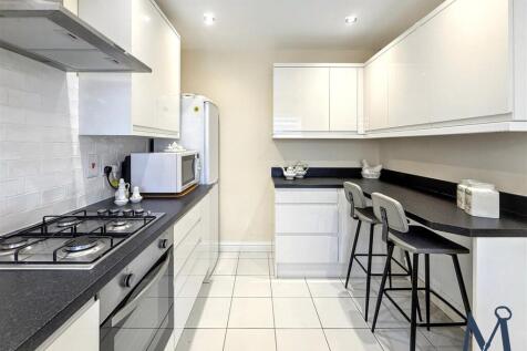 Modern Breakfast Kitchen