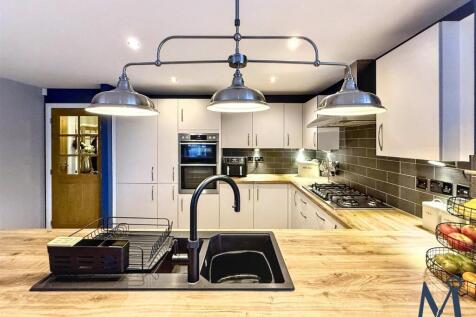 Open Plan Living, Kitchen, DIner