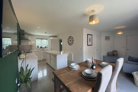 Open Plan Kitchen Diner