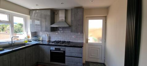 Kitchen 3