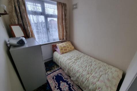 Photograph 9