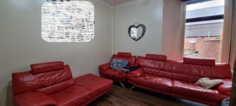 Photograph 7