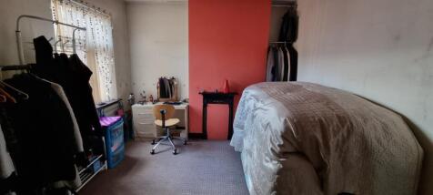 Photograph 17